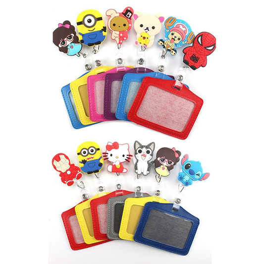 Porte-badge et tour de cou : accessoires essentiels pour les aides-soignantes