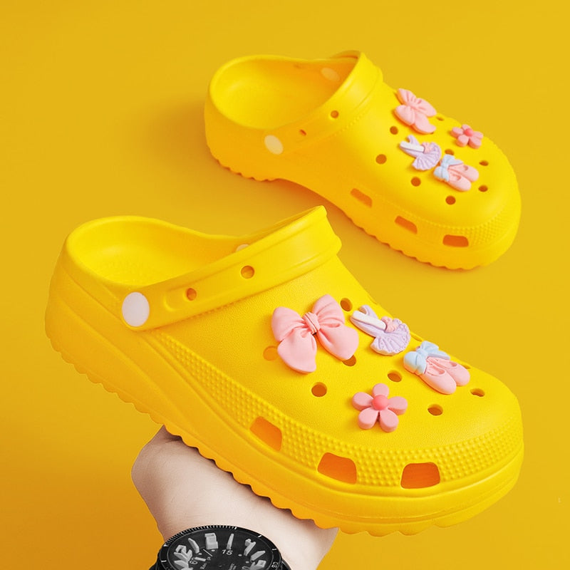 Chaussures Sabots infirmière - 3 couleurs