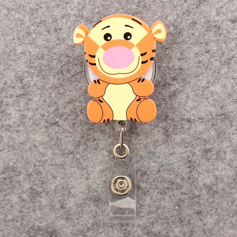 Clip blouse rétractable pour Badge Infirmière Disney