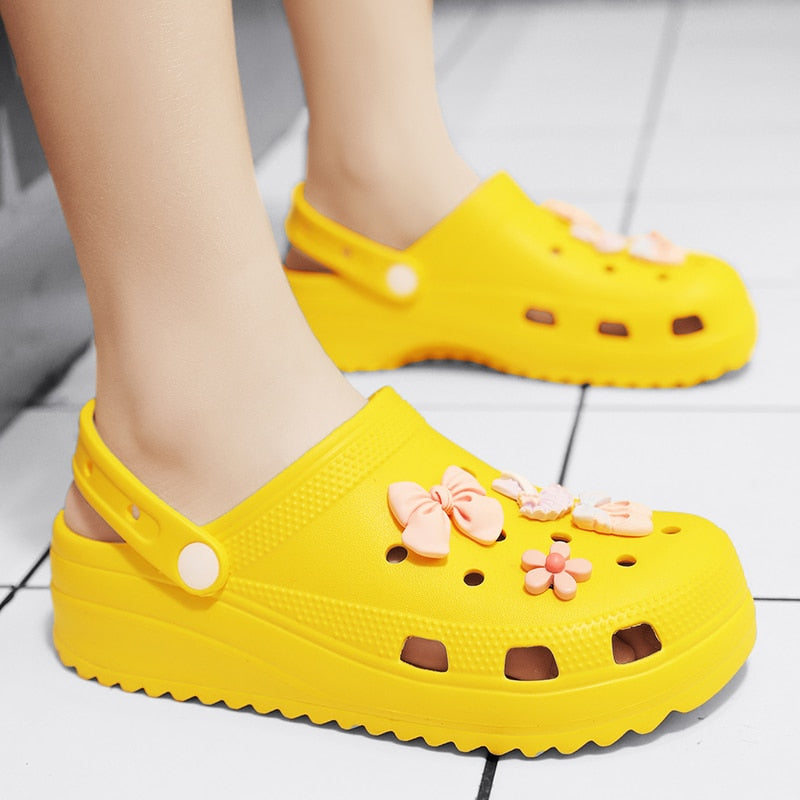 Chaussures Sabots infirmière - 3 couleurs