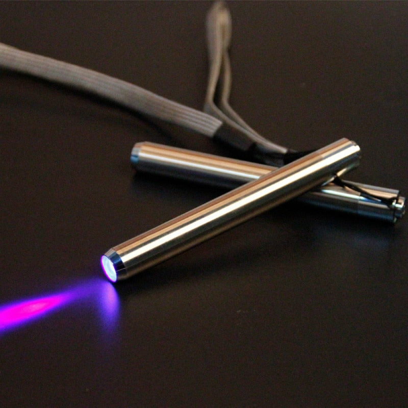 Mini Lampe de poche LED 365 ou 395