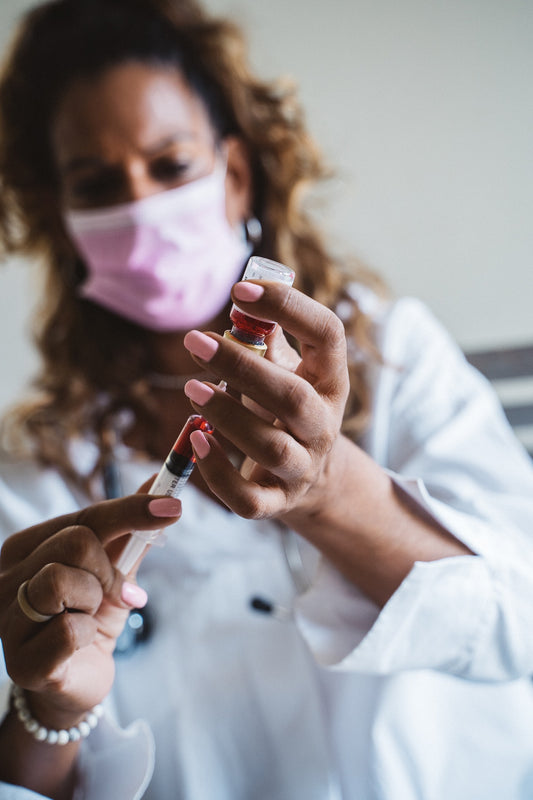 Infirmière libérale salaire : ce qui influence vos revenus et comment ils se comparent au milieu hospitalier