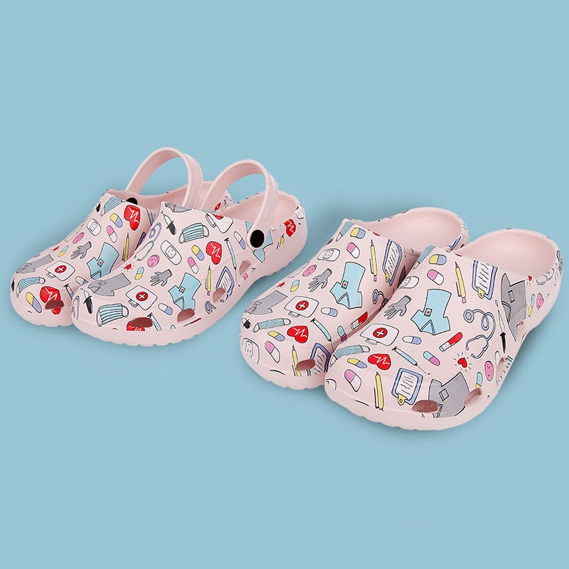 Sabots Crocs rose à motifs - Chaussures Infirmières fantaisie