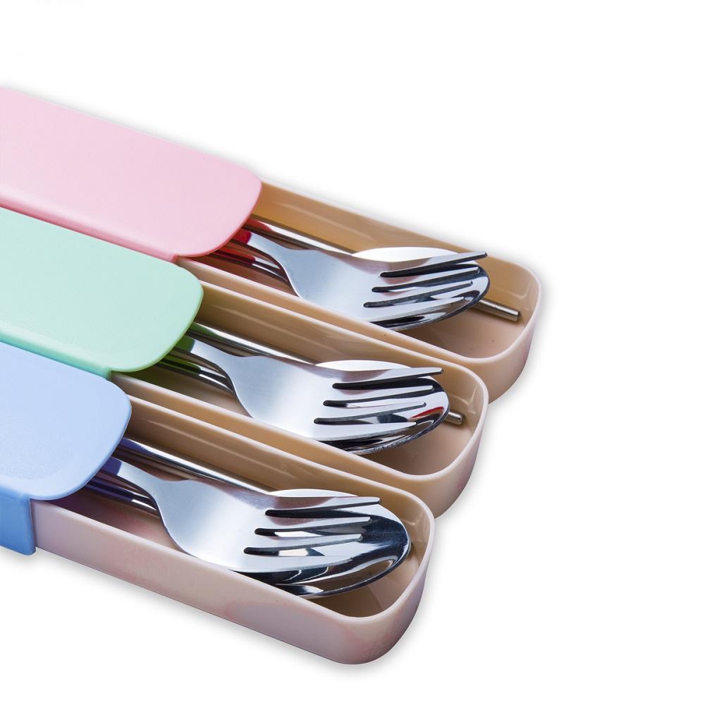 Étui + Set de couverts