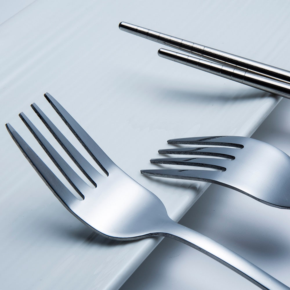 Étui + Set de couverts